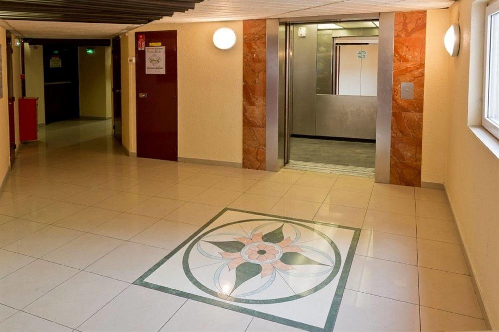 Ibis Styles Paris Hippodrome De Vincennes Ξενοδοχείο Joinville-le-Pont Εξωτερικό φωτογραφία